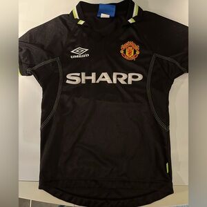 Umbro Black and Green Manchester United Shirt